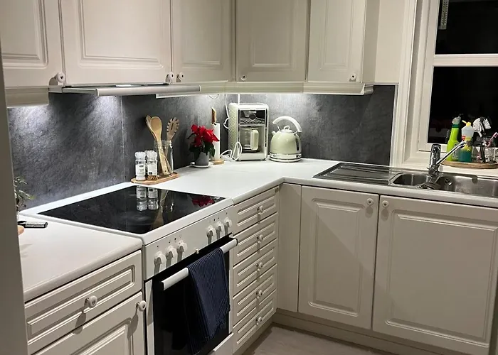 Magical View On Of Tromsoya Apartamento